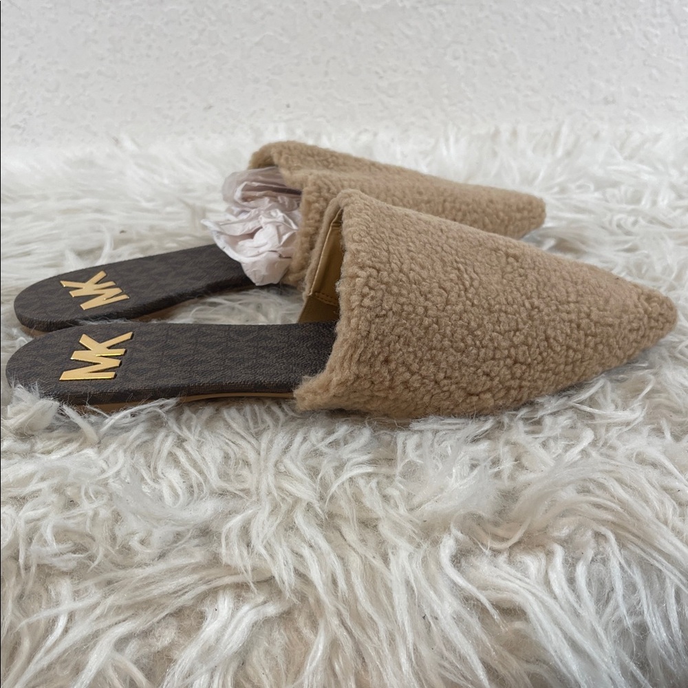 MICHAEL MICHAEL KORS Renee Pointed Toe Slip On Faux Fur Mule Slippers Shoes 10 - Picture 5 of 13